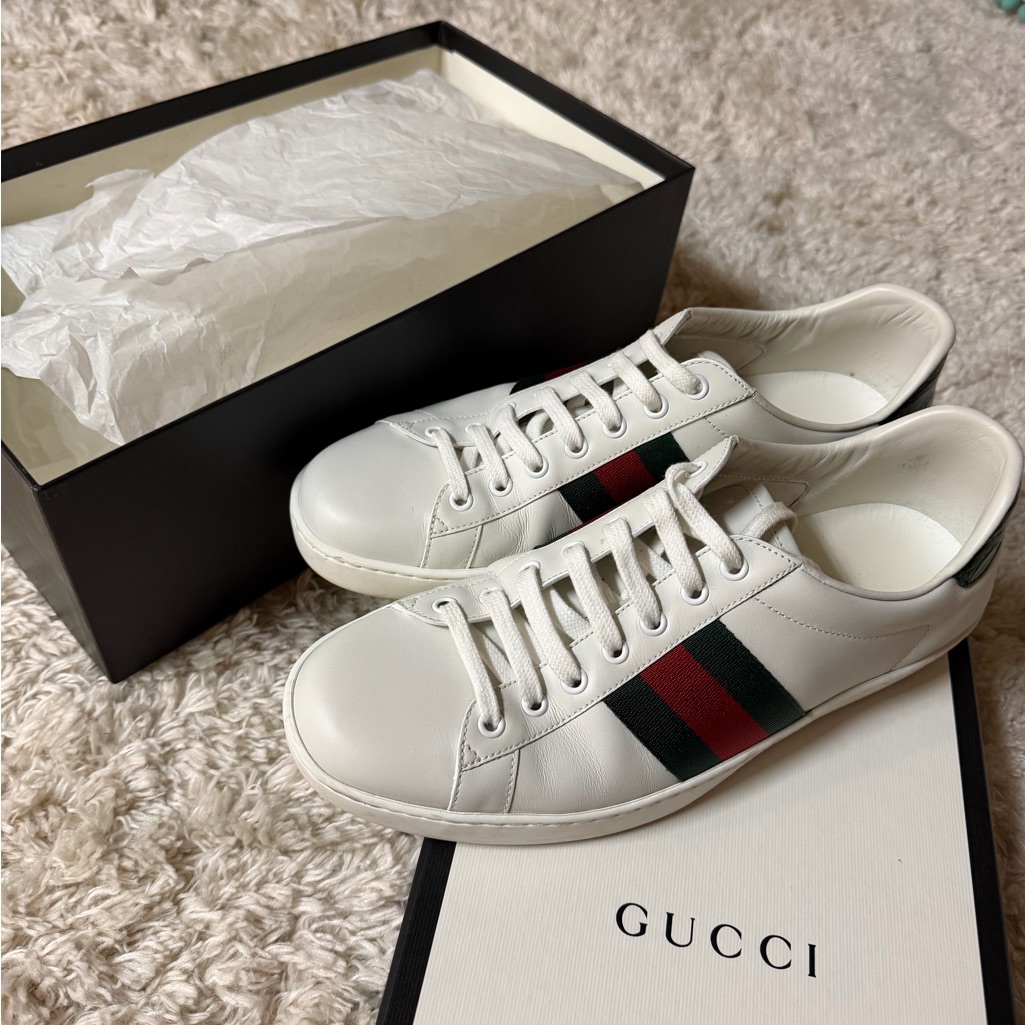 Gucci White Leather Sneakers With Red And Green Accents